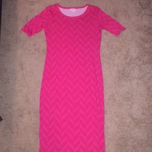 Lularoe pink chevron print size XS Julia